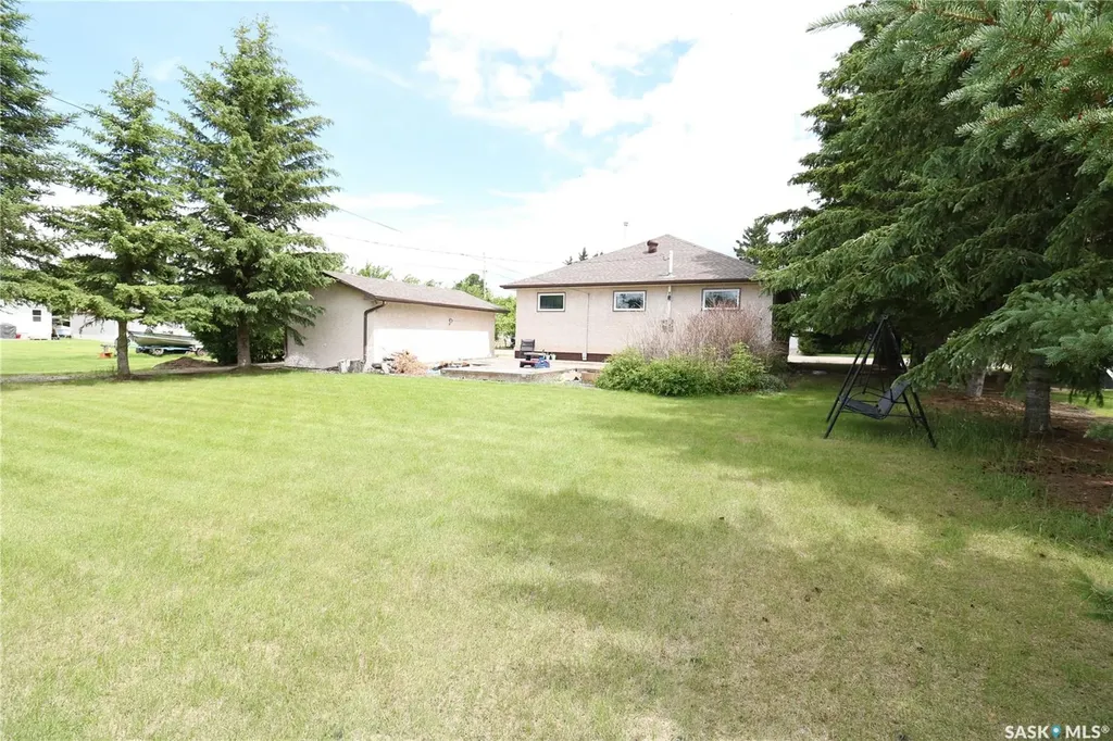 111 Henderson Street Grayson SK S0A 1E0
