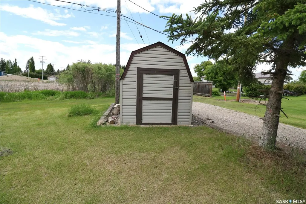111 Henderson Street Grayson SK S0A 1E0