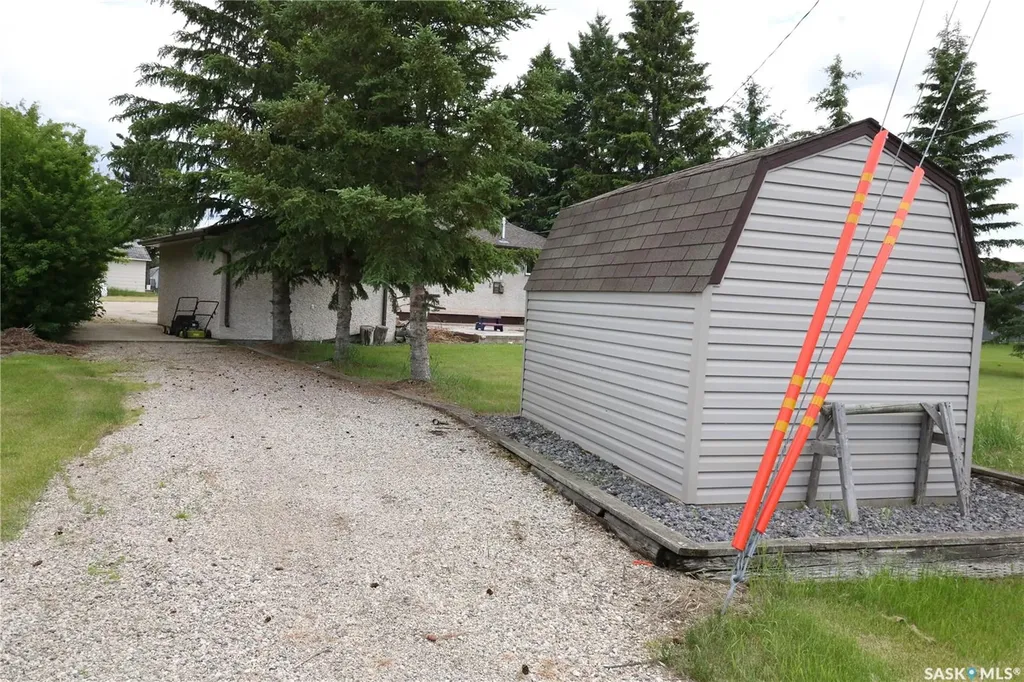 111 Henderson Street Grayson SK S0A 1E0