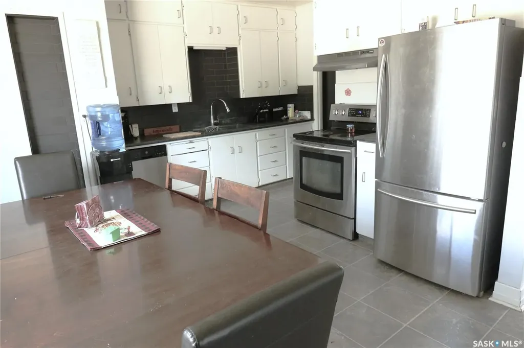 111 Henderson Street Grayson SK S0A 1E0
