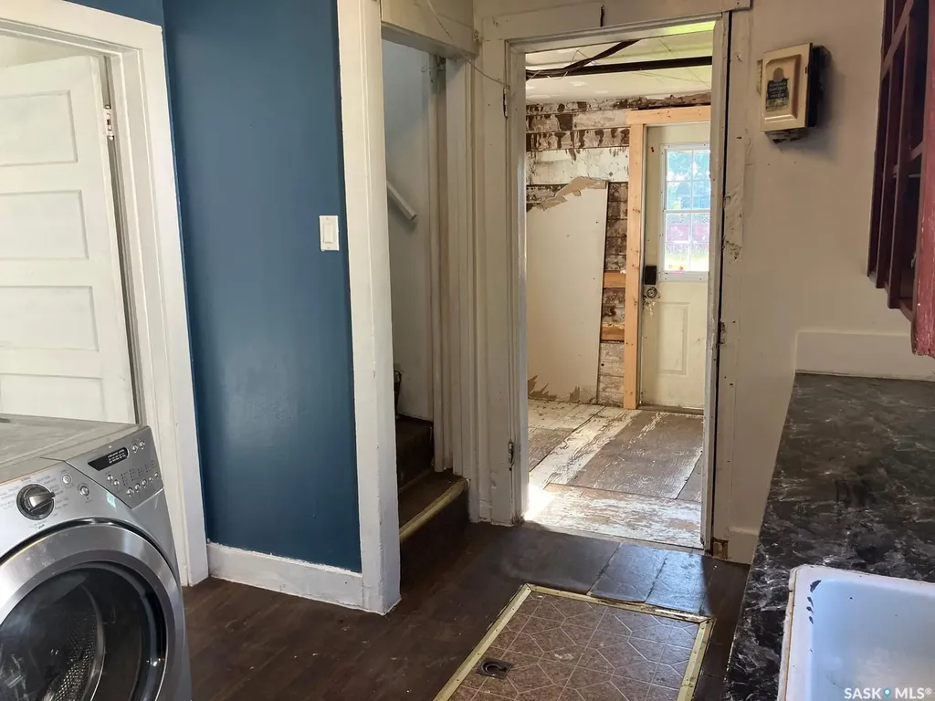 710 9th Avenue W Nipawin SK S0E 1E0