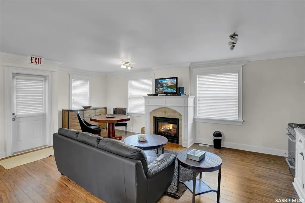 2216 Lorne Street Regina SK S4P 2M7