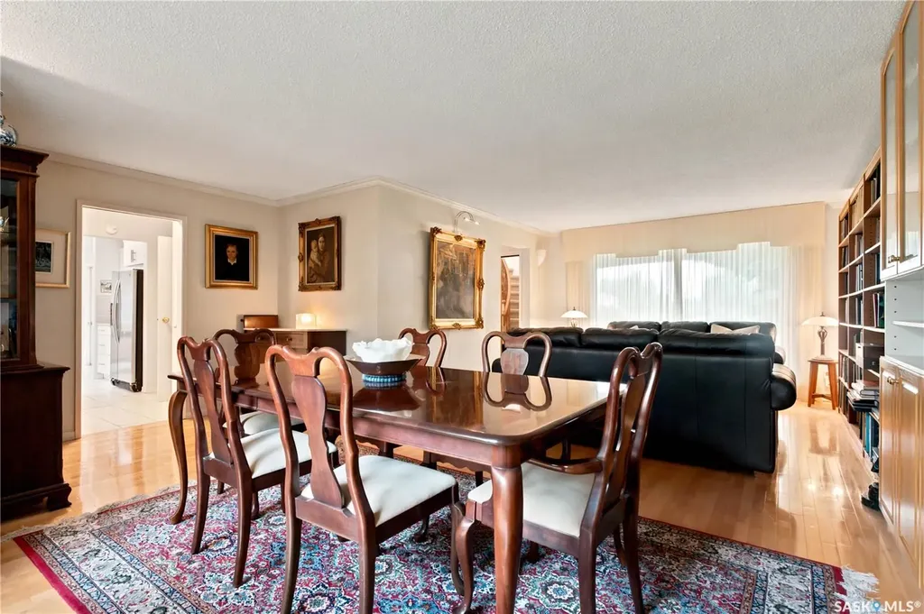 225 Clearwater Court Saskatoon SK S7K 3Y9
