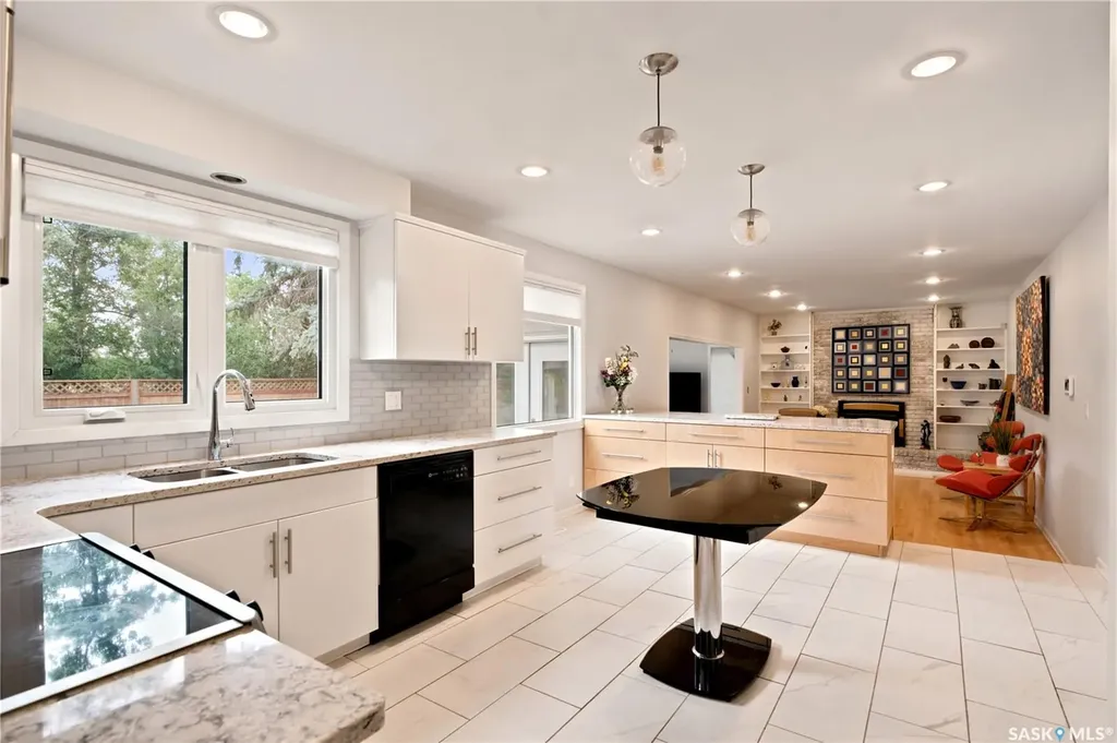 225 Clearwater Court Saskatoon SK S7K 3Y9