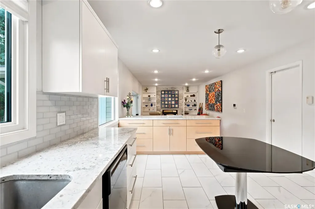 225 Clearwater Court Saskatoon SK S7K 3Y9