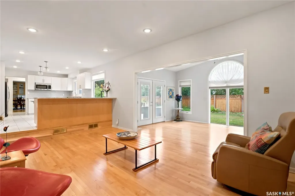 225 Clearwater Court Saskatoon SK S7K 3Y9
