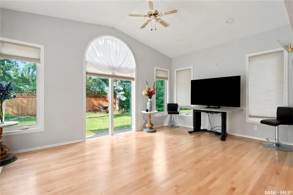 225 Clearwater Court Saskatoon SK S7K 3Y9