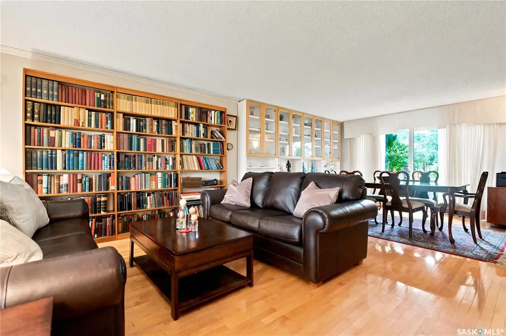 225 Clearwater Court Saskatoon SK S7K 3Y9