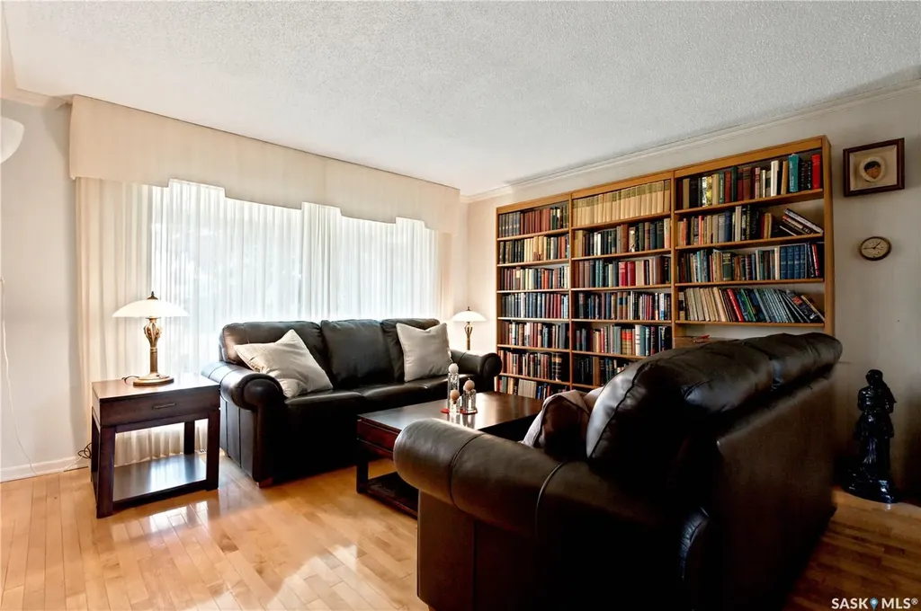 225 Clearwater Court Saskatoon SK S7K 3Y9
