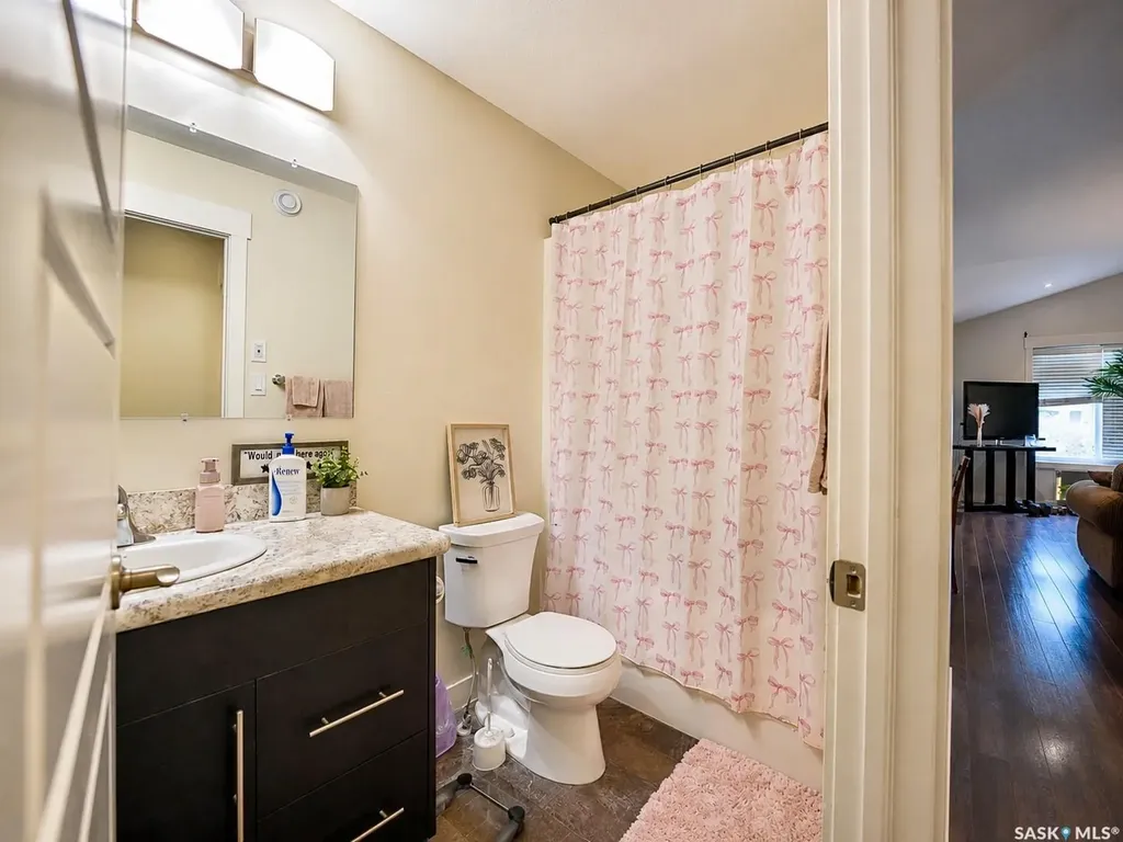 4438 Sheridan Street Regina SK S4W 0K5