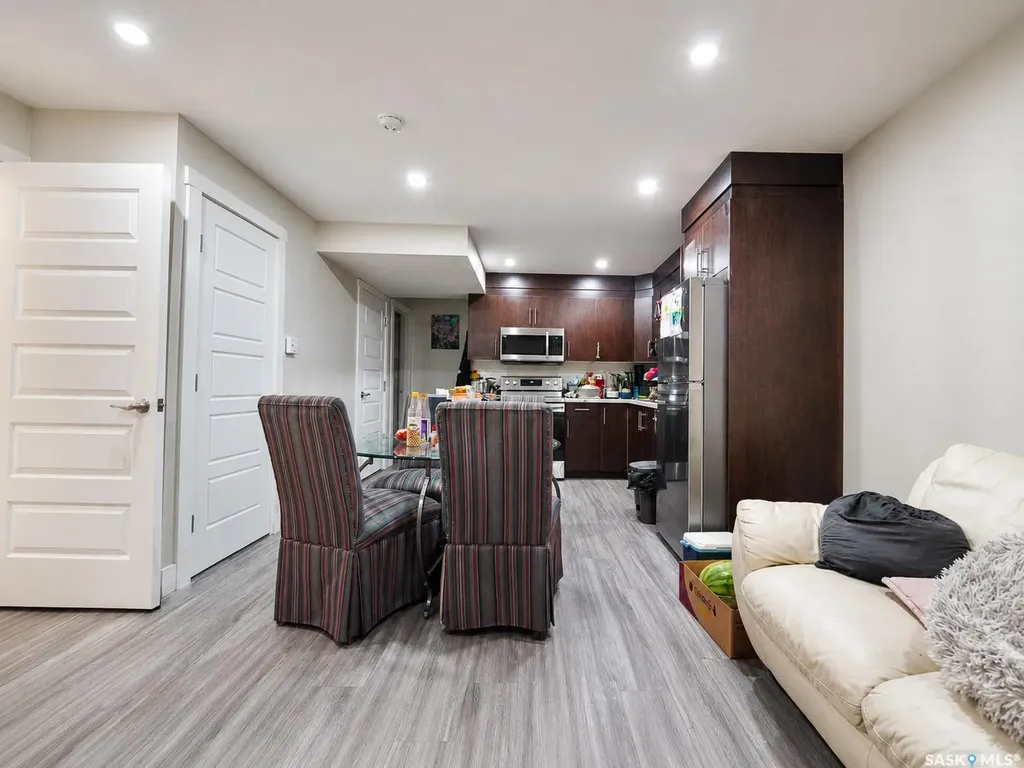 4438 Sheridan Street Regina SK S4W 0K5