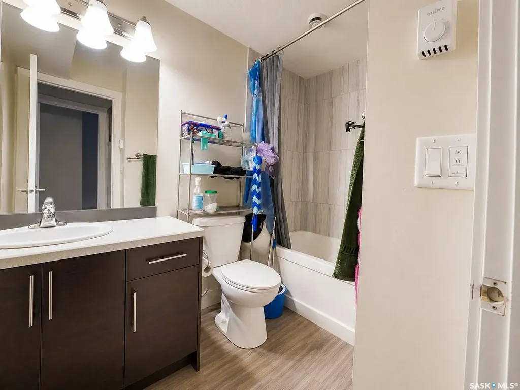 4438 Sheridan Street Regina SK S4W 0K5