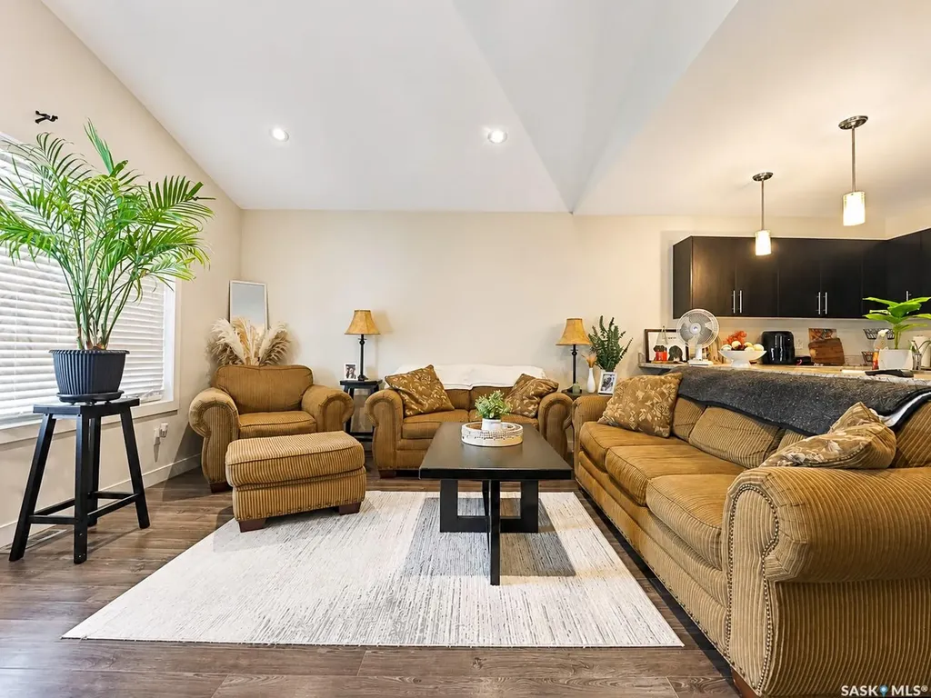 4438 Sheridan Street Regina SK S4W 0K5
