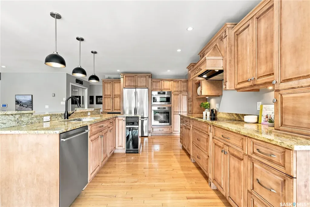 431 Rogers Court Saskatoon SK S7N 3W9