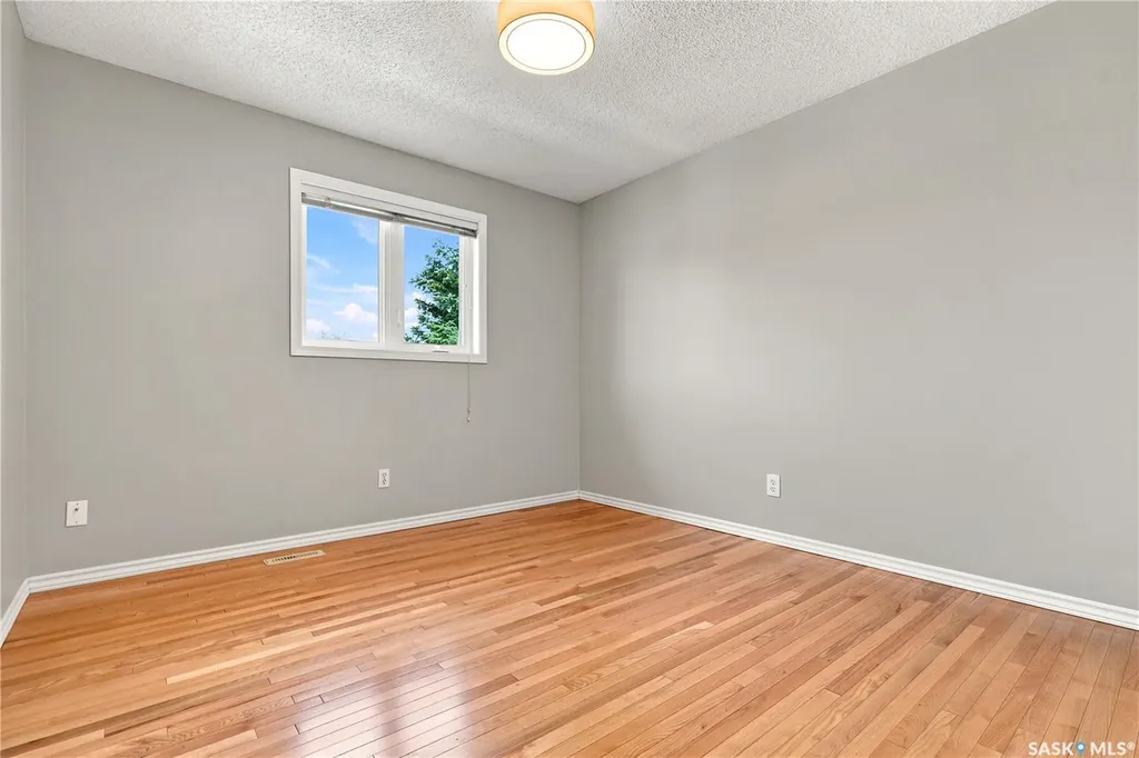 431 Rogers Court Saskatoon SK S7N 3W9