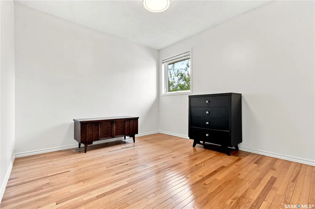 431 Rogers Court Saskatoon SK S7N 3W9