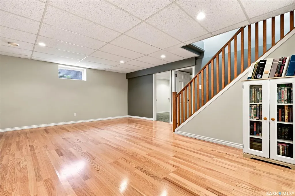 431 Rogers Court Saskatoon SK S7N 3W9