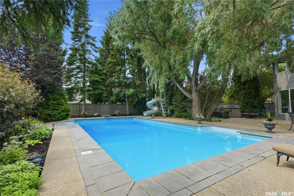 431 Rogers Court Saskatoon SK S7N 3W9