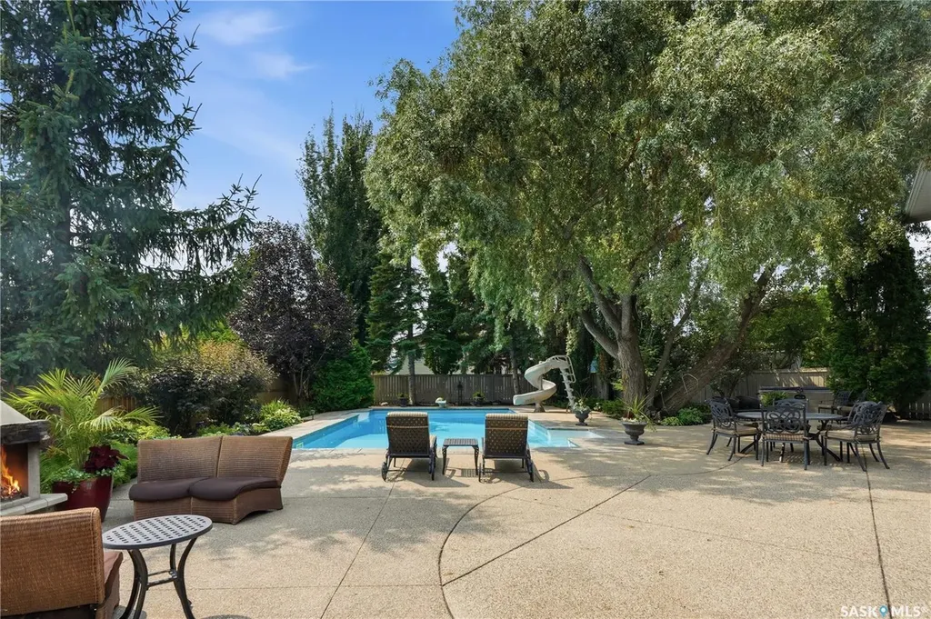 431 Rogers Court Saskatoon SK S7N 3W9