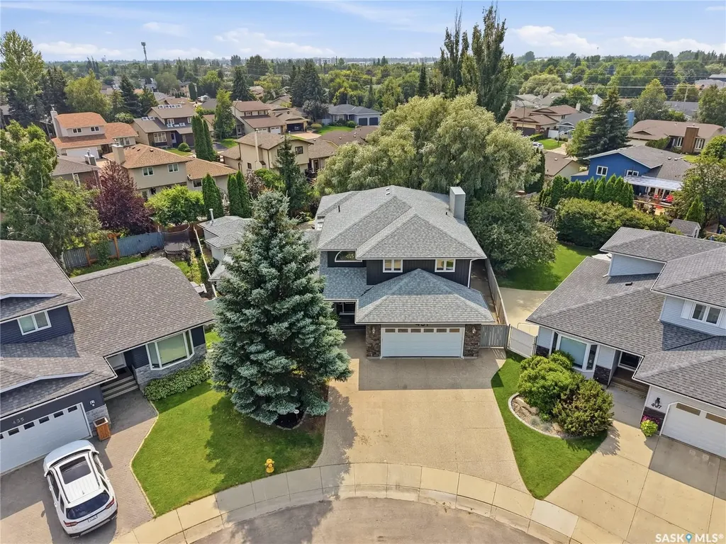 431 Rogers Court Saskatoon SK S7N 3W9