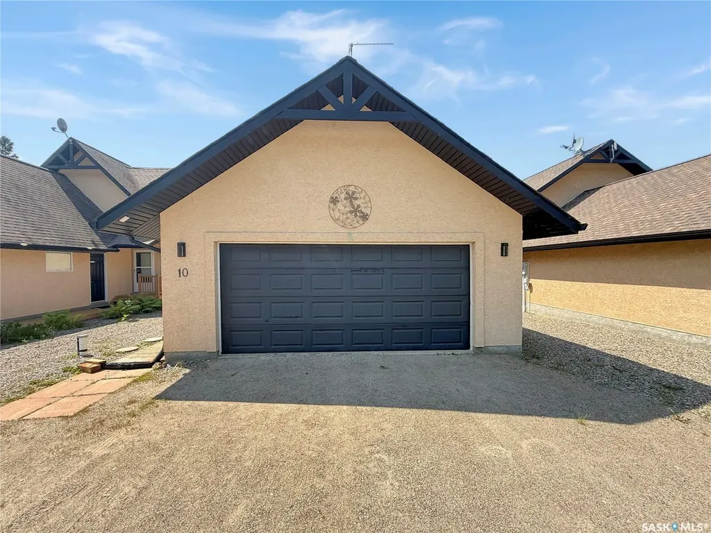 10 Sunset Way Candle Lake SK S0J 3E0