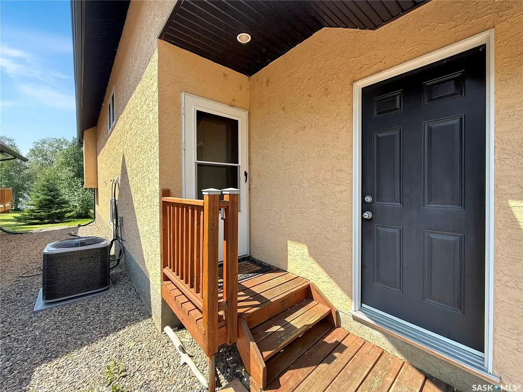 10 Sunset Way Candle Lake SK S0J 3E0