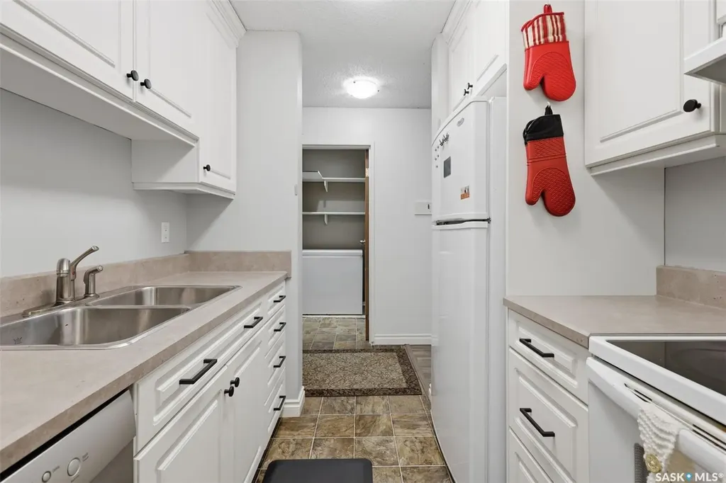 310 Stillwater Drive Saskatoon SK S7J 4H7
