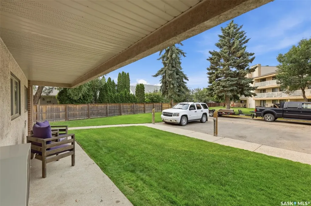310 Stillwater Drive Saskatoon SK S7J 4H7