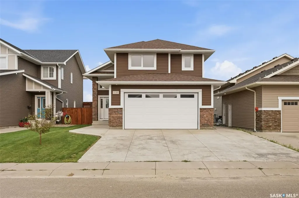 1135 Pringle Way Saskatoon SK S7T 0V5