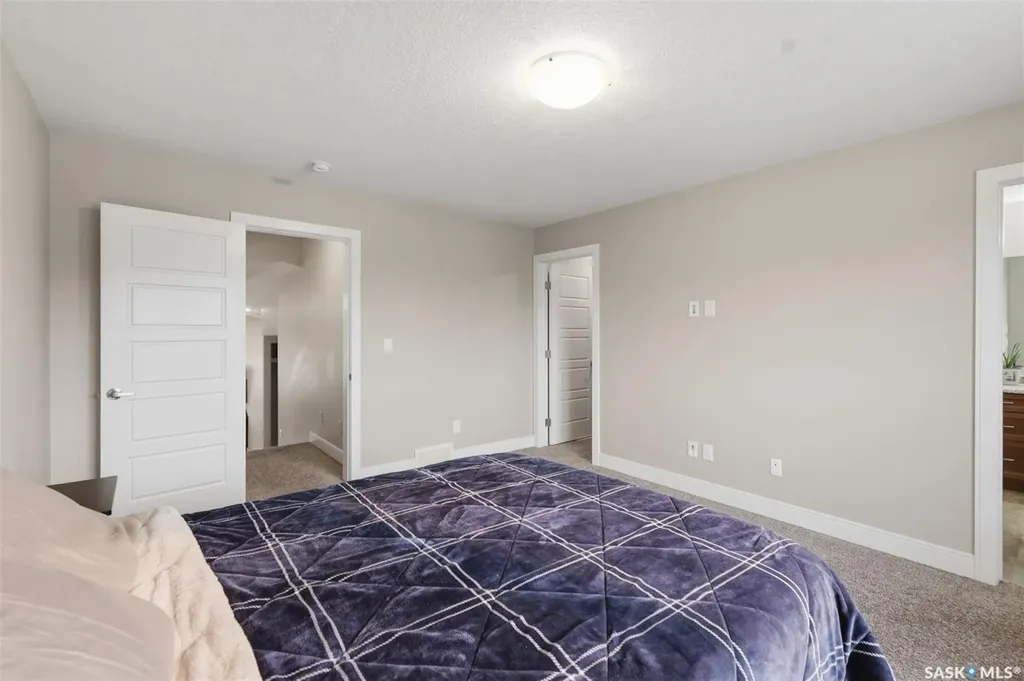 1135 Pringle Way Saskatoon SK S7T 0V5