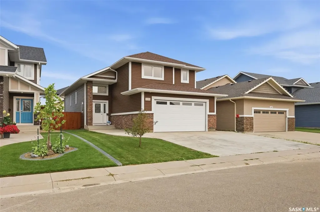 1135 Pringle Way Saskatoon SK S7T 0V5