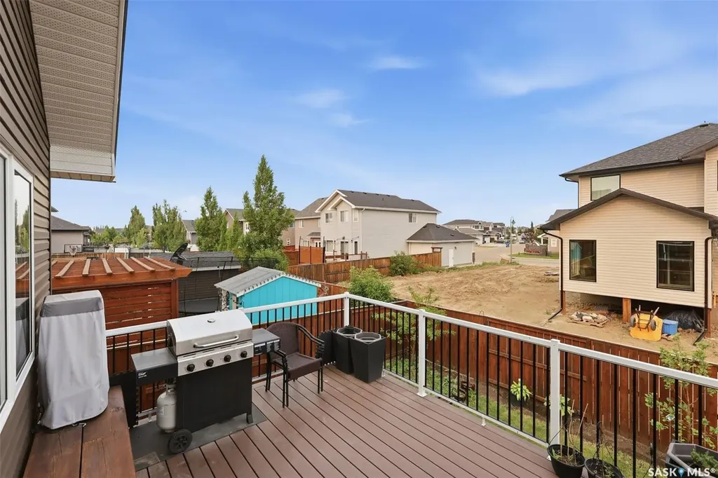 1135 Pringle Way Saskatoon SK S7T 0V5