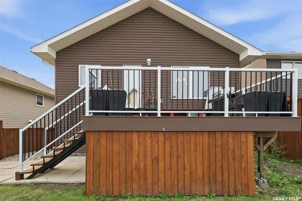 1135 Pringle Way Saskatoon SK S7T 0V5