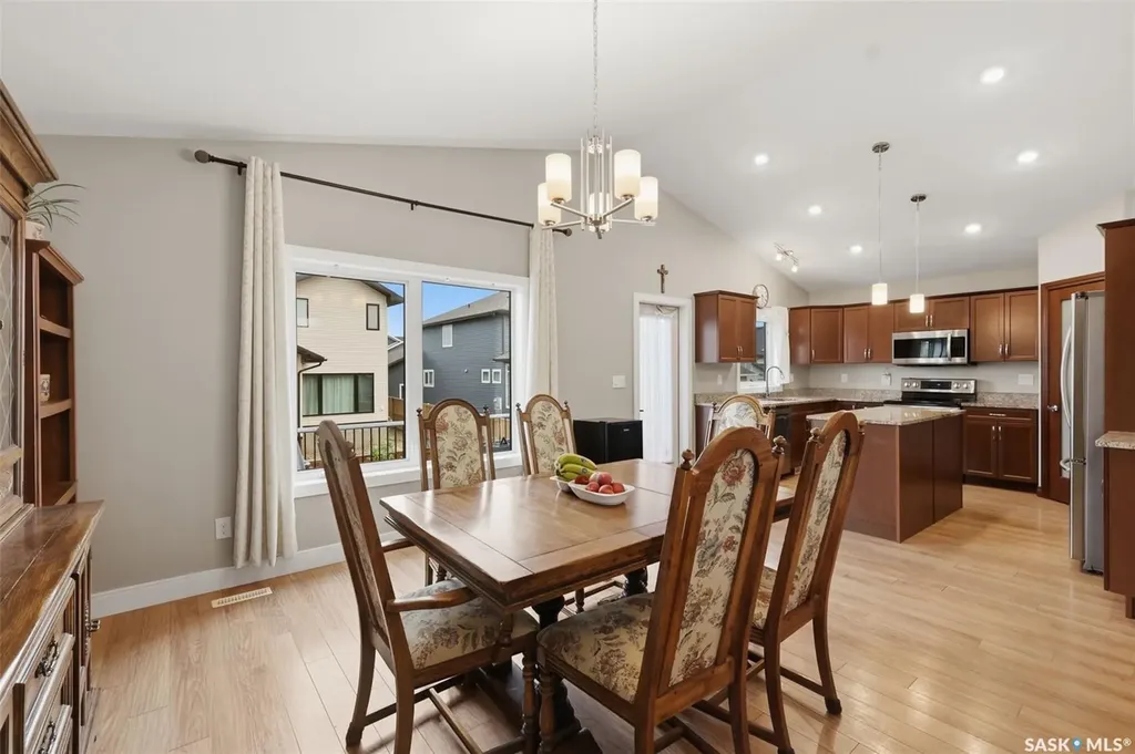 1135 Pringle Way Saskatoon SK S7T 0V5