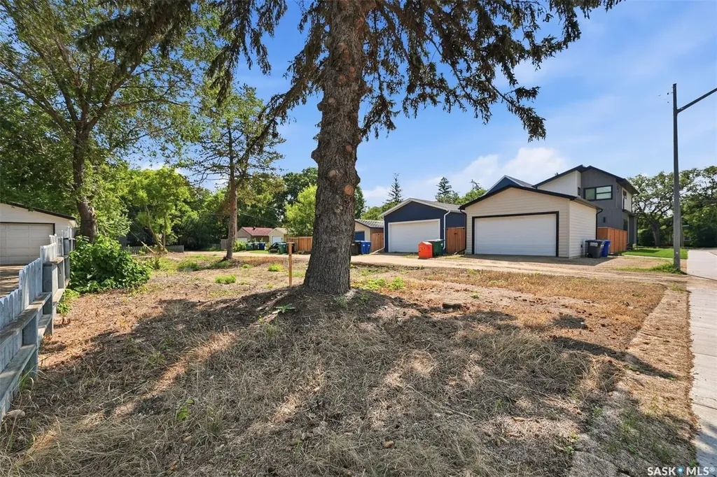 1809 Belfast Avenue Saskatoon SK S7M 0L6