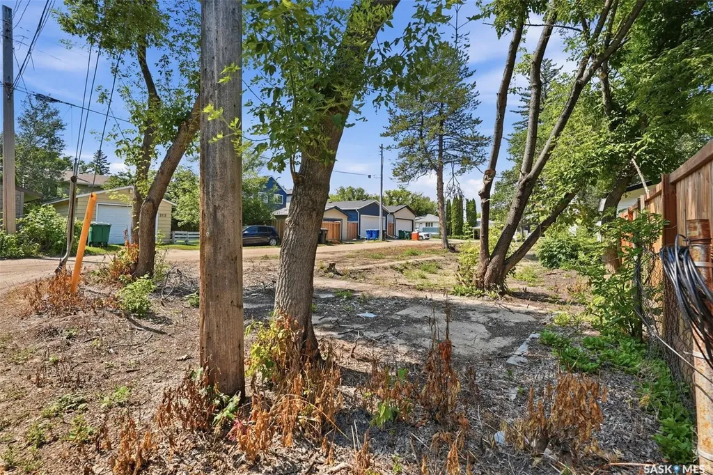 1809 Belfast Avenue Saskatoon SK S7M 0L6