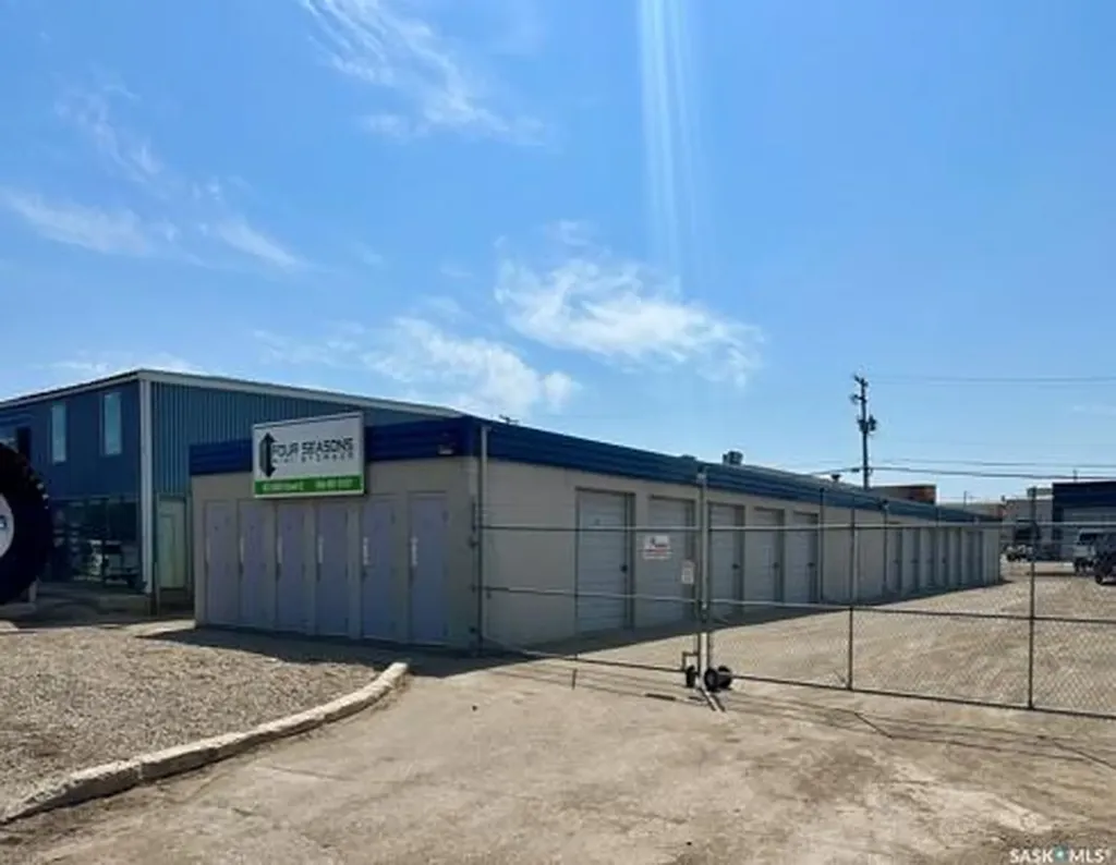 823 60th Street E Saskatoon SK S7K 5Z7