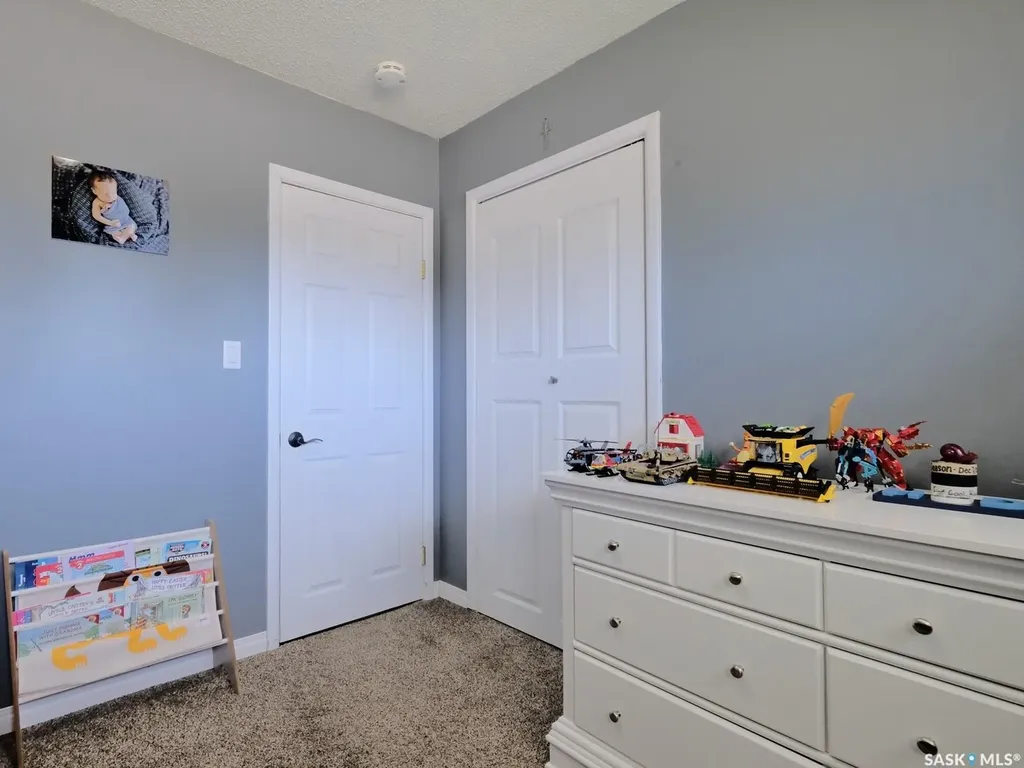 1002 King Street Rosetown SK S0L 2V0