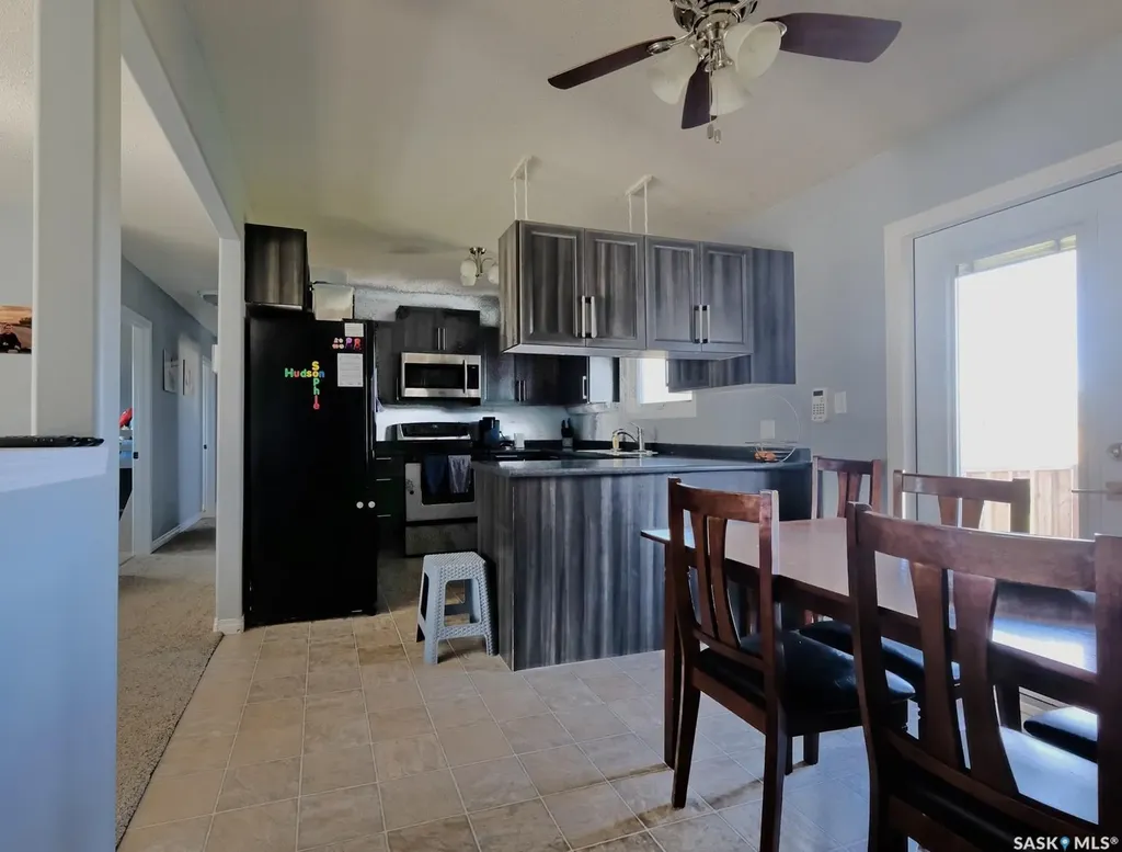 1002 King Street Rosetown SK S0L 2V0