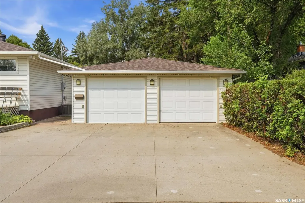 144 Orchard Crescent Regina SK S4S 5B6