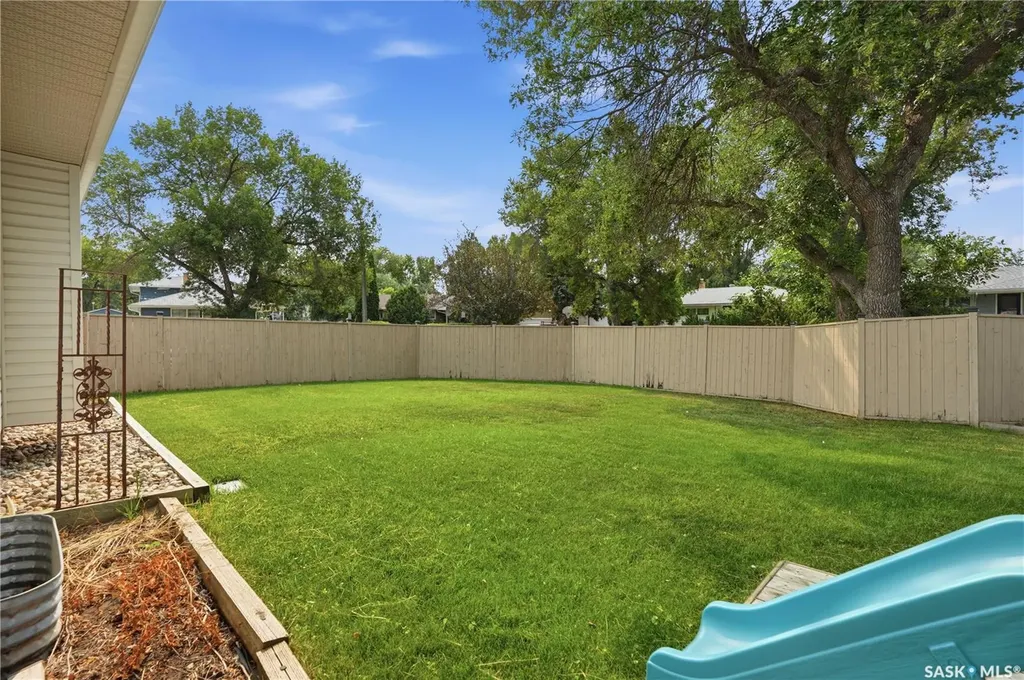 144 Orchard Crescent Regina SK S4S 5B6