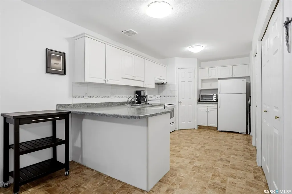 5464 Rochdale Boulevard Regina SK S4X 4P1