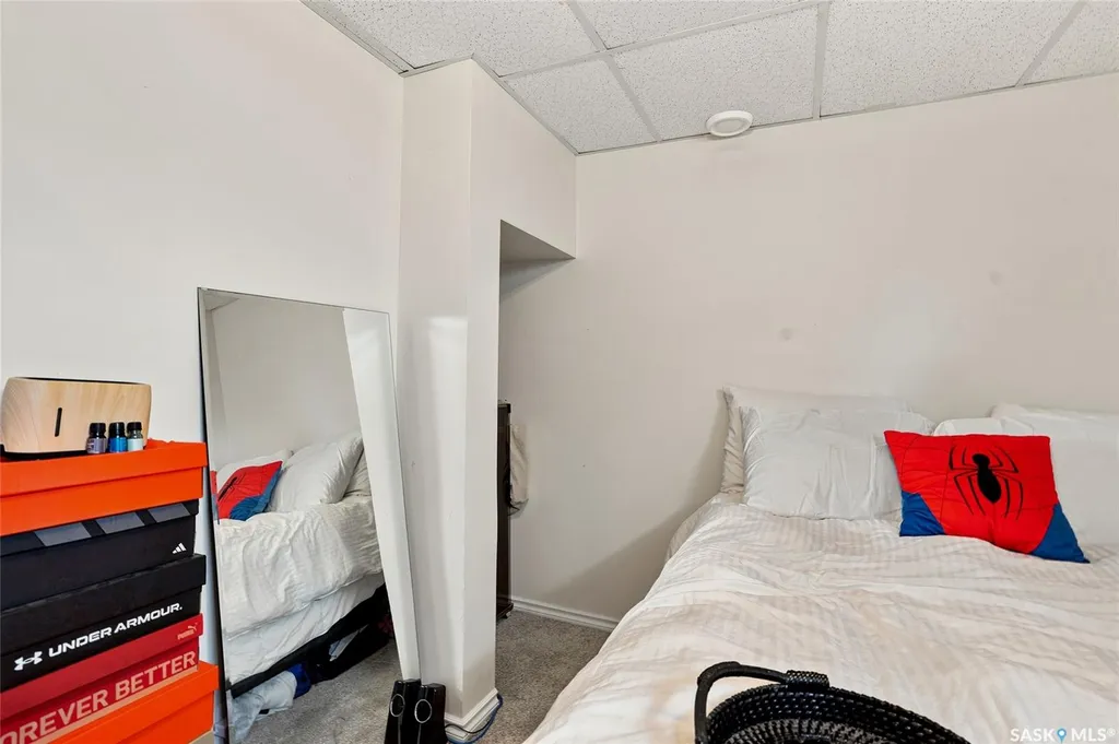 421 Y Avenue S Saskatoon SK S7M 3J8