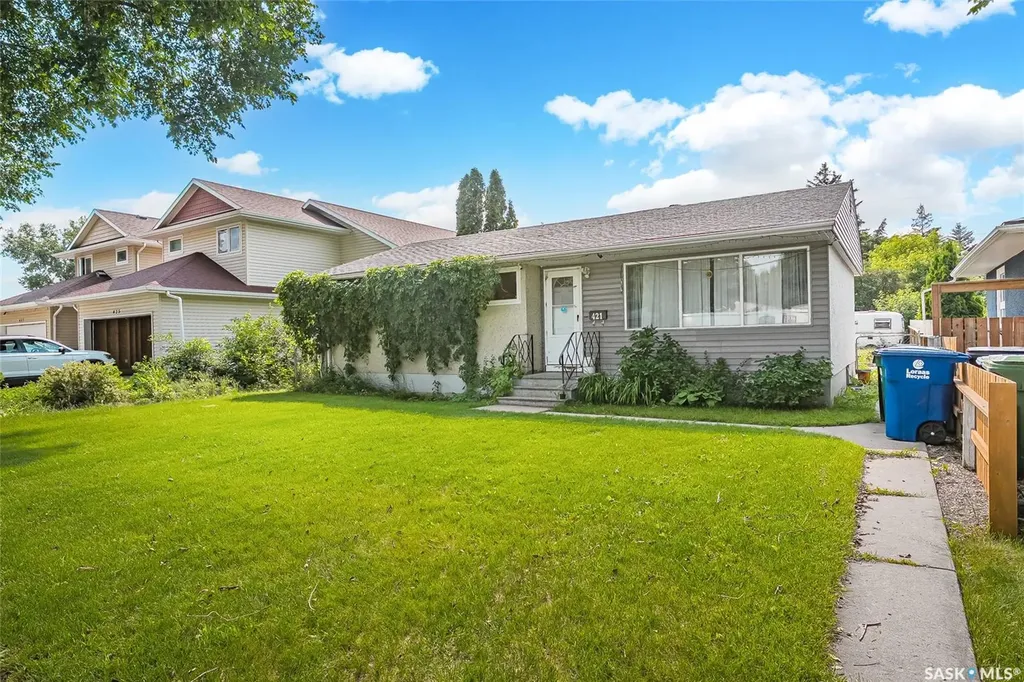 421 Y Avenue S Saskatoon SK S7M 3J8