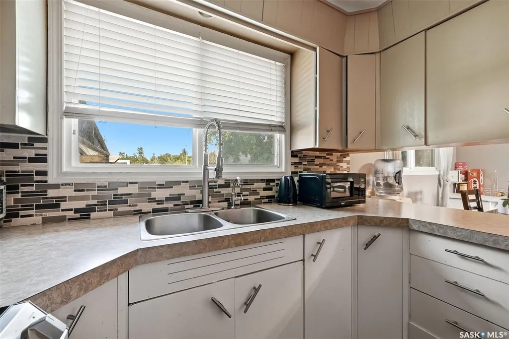 75 Rothwell Crescent Regina SK S4N 1R5