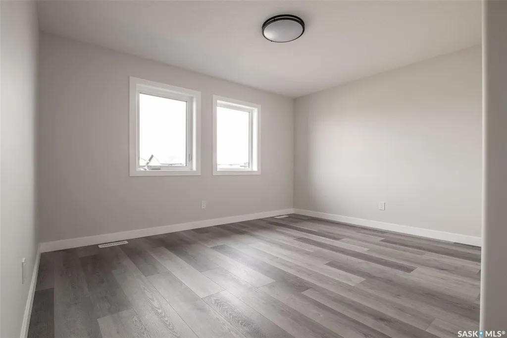 3748 Gee Crescent Regina SK S4V 3P1