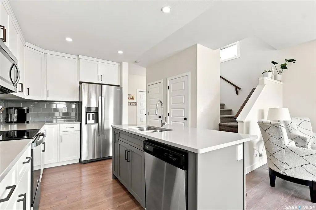850 Brighton Gate Saskatoon SK S7V 1L2