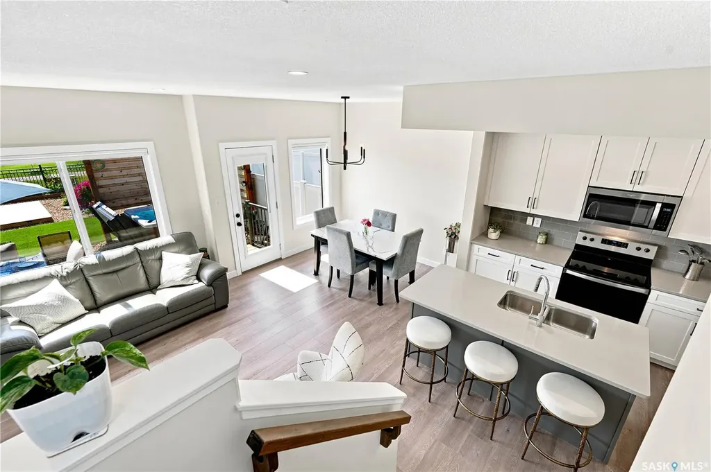 850 Brighton Gate Saskatoon SK S7V 1L2