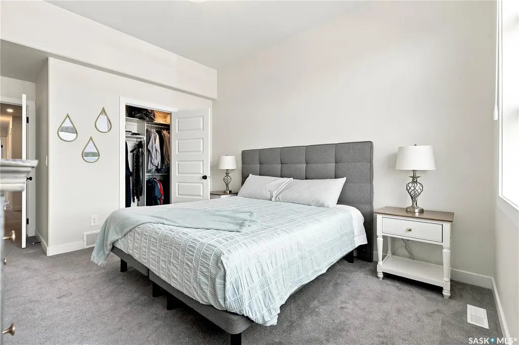 850 Brighton Gate Saskatoon SK S7V 1L2