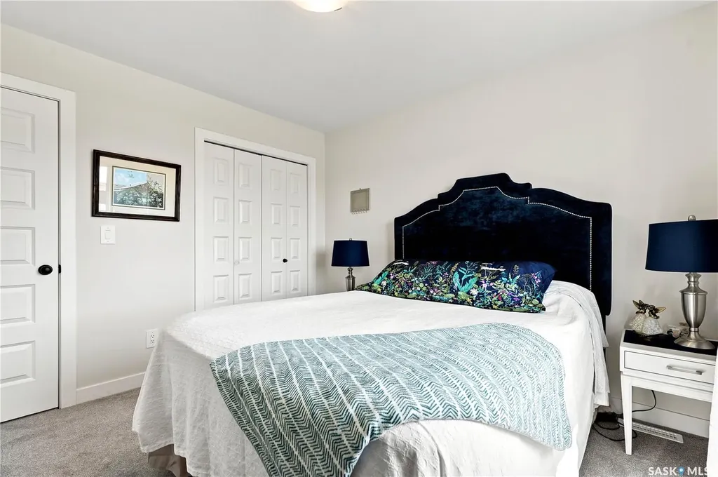 850 Brighton Gate Saskatoon SK S7V 1L2